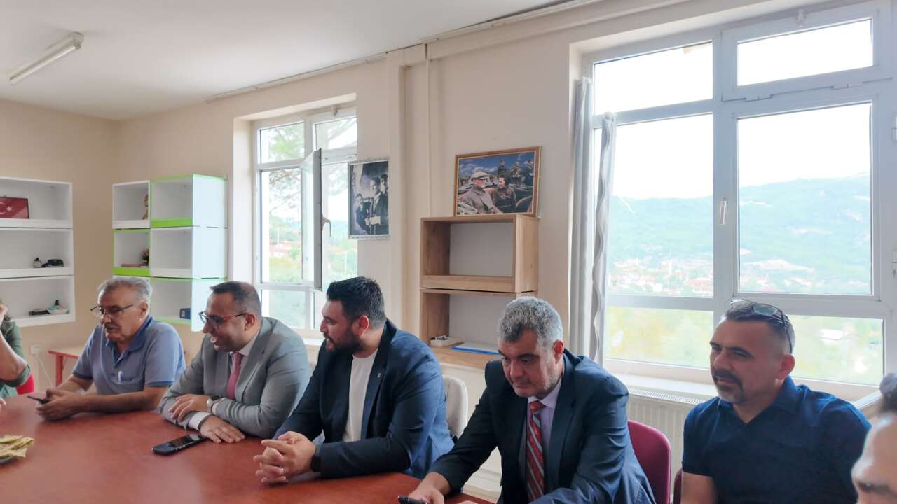 MHP Menteşe’den Eğitime Destek: Şehit Berkant Şara İlkokulu Yenilendi
